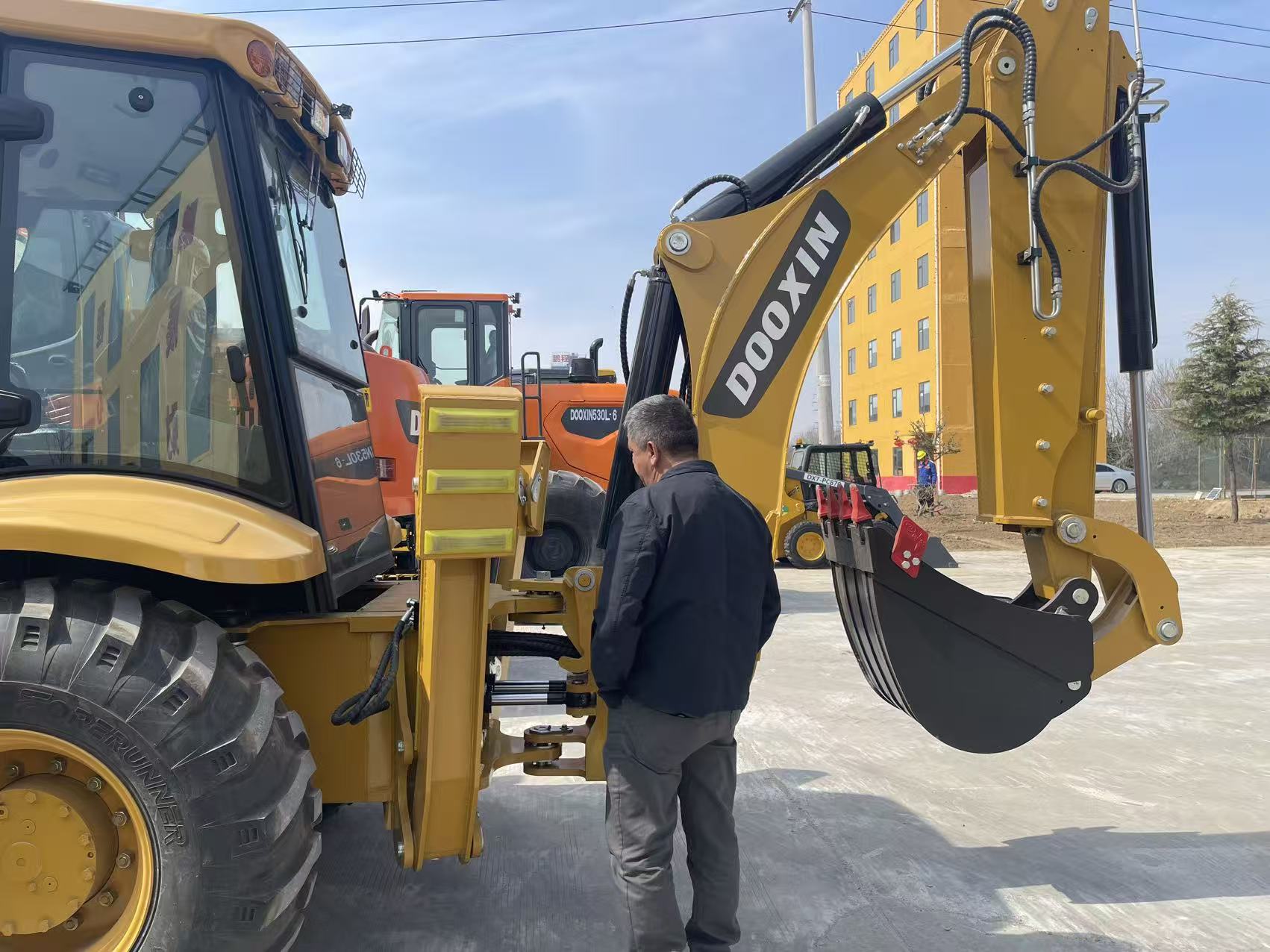 దక్షిణ అమెరికా వినియోగదారులు మా ఫ్యాక్టరీని సందర్శిస్తారు